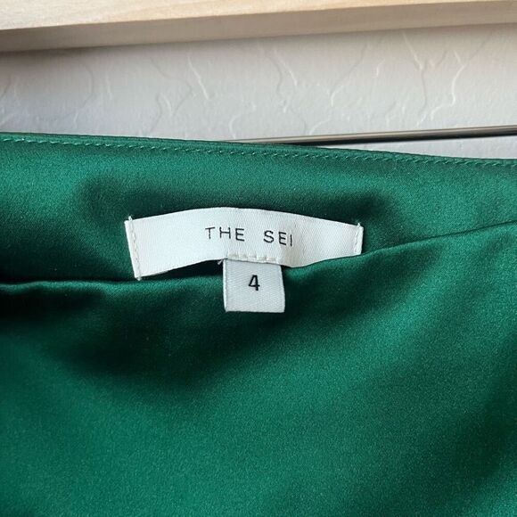 The Sei Emerald Green Silk Ruched Mini Skirt Size 4‎ - Picture 5 of 8